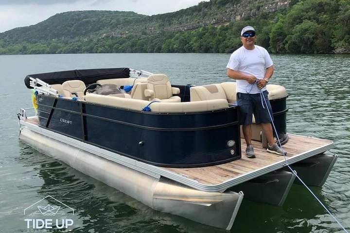 Lake Travis Party Cruise - Vibes, Views & Good Times - Photo 1 of 5